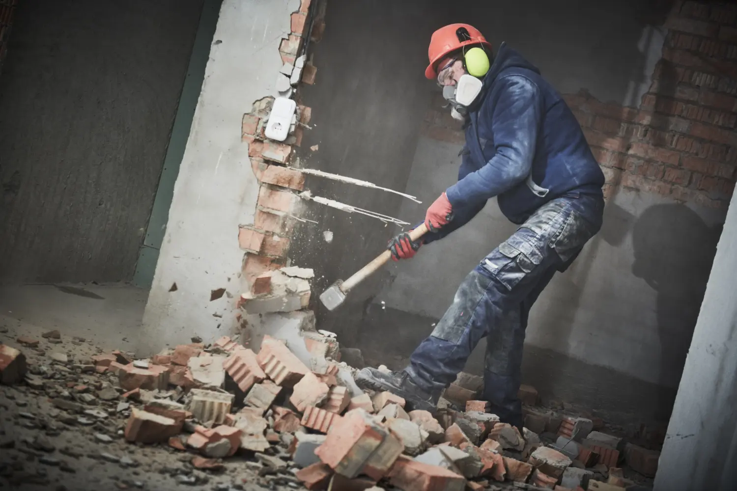 Dragan Reinigungsservice und Mehr - demolition work and rearrangement